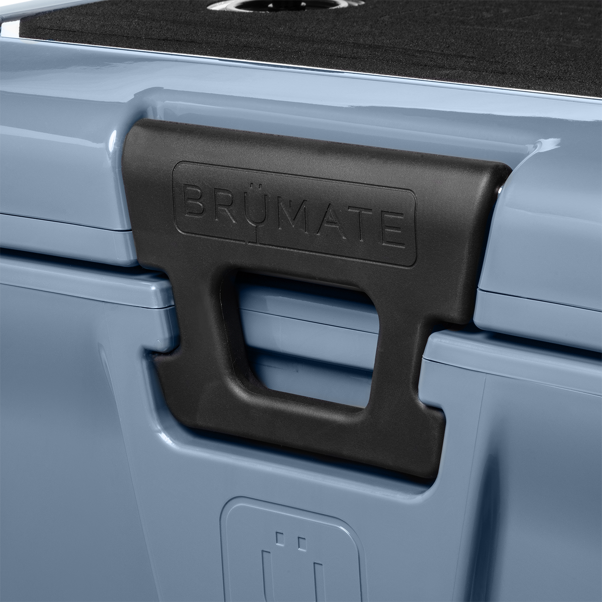 brutank-20qt-u6 BruTank-20-Denim-Latch.png