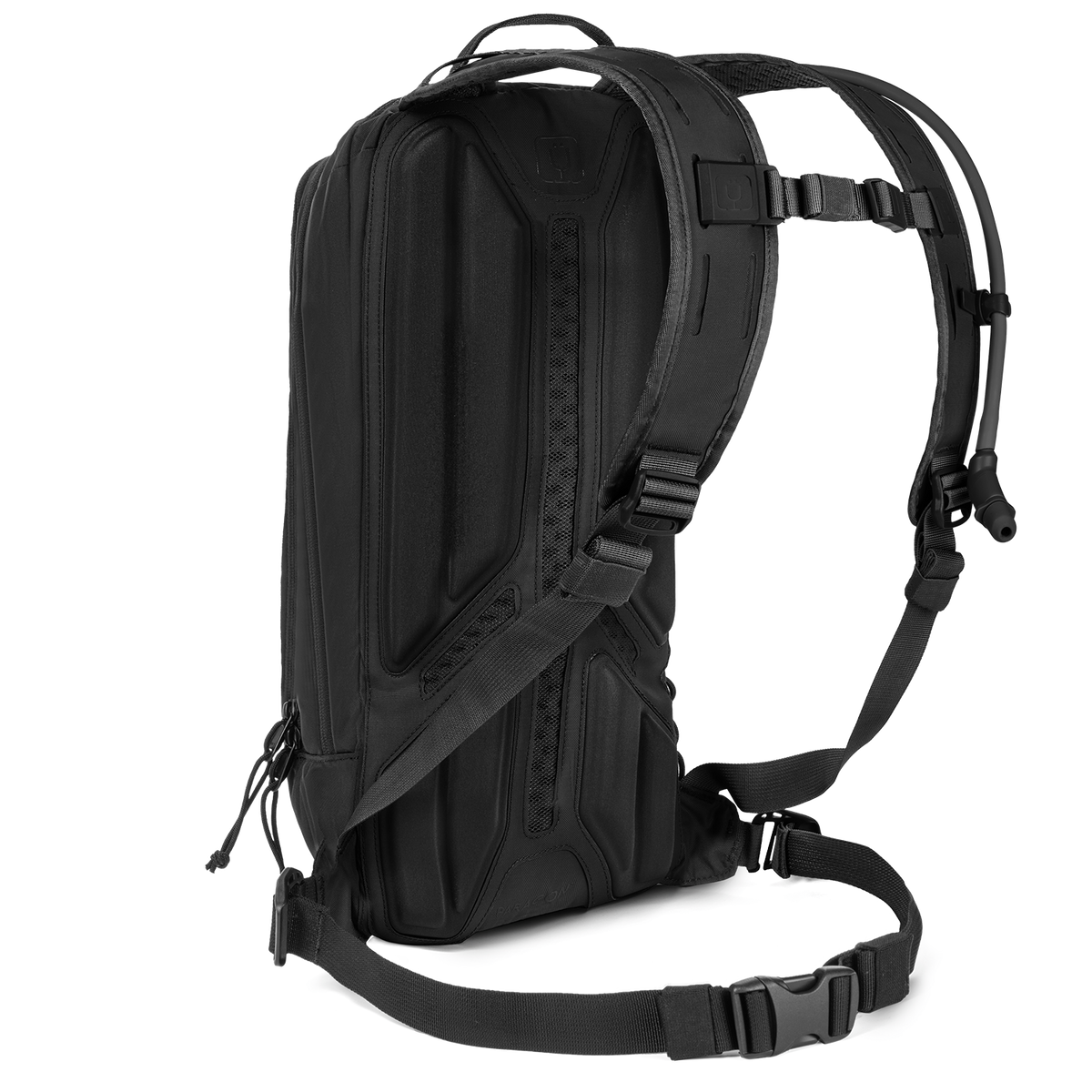 paragon-hydration-pack-p5 Paragon_Black_Quarter.png